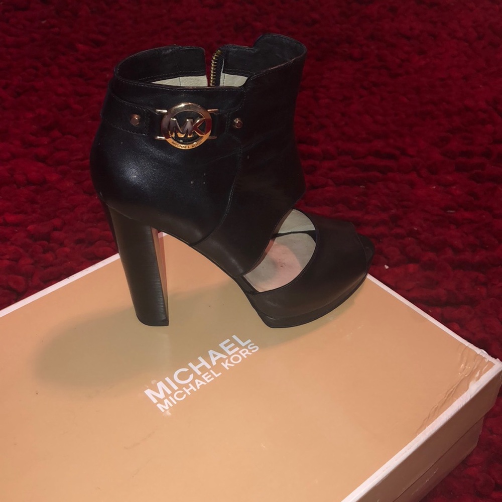 Black open toe Michael Kors heel